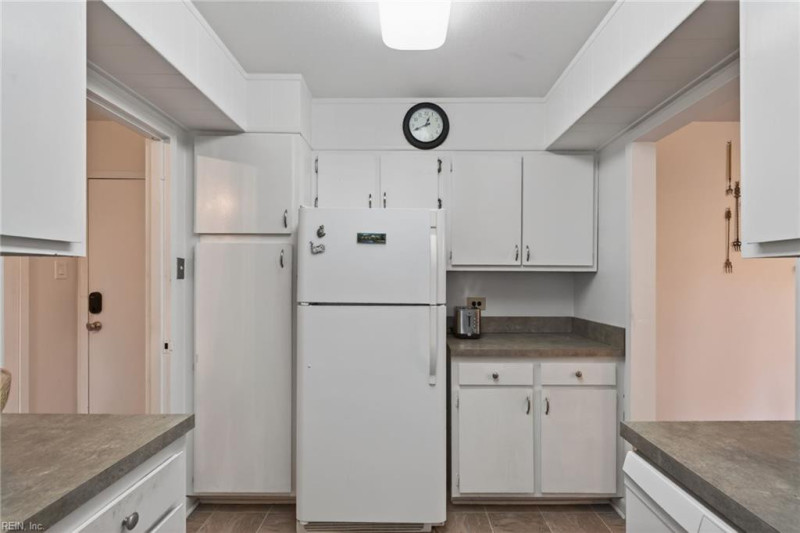 Photo 19 of 50 residential for sale in Norfolk virginia