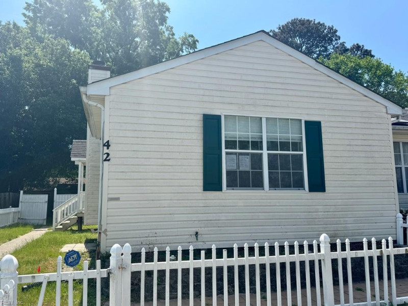 Photo 1 of 15 residential for sale in Portsmouth virginia
