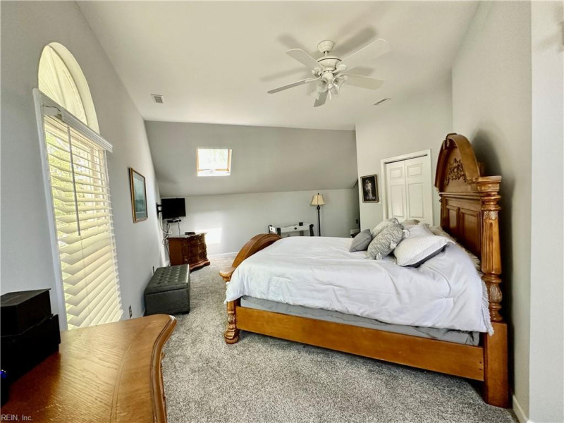 Photo 17 of 26 residential for sale in Isle of Wight County virginia