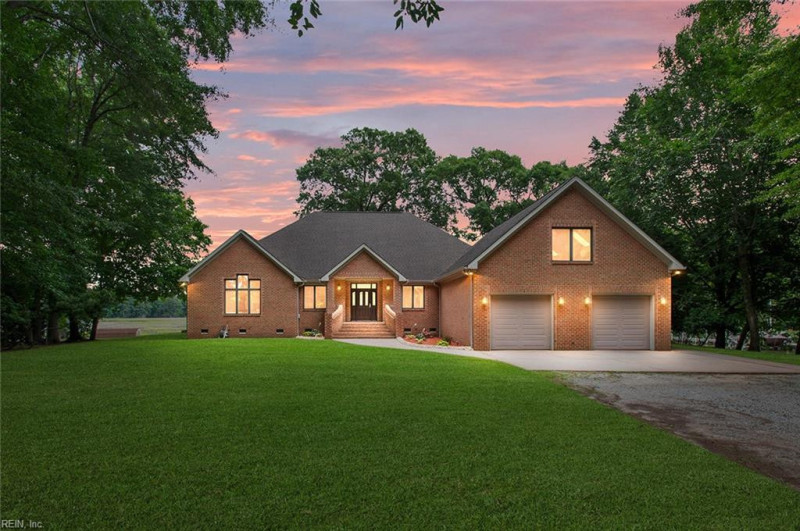 Photo 10 of 50 residential for sale in Suffolk virginia