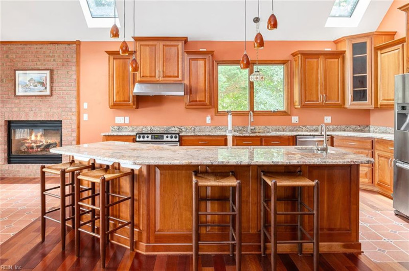 Photo 14 of 50 residential for sale in Suffolk virginia
