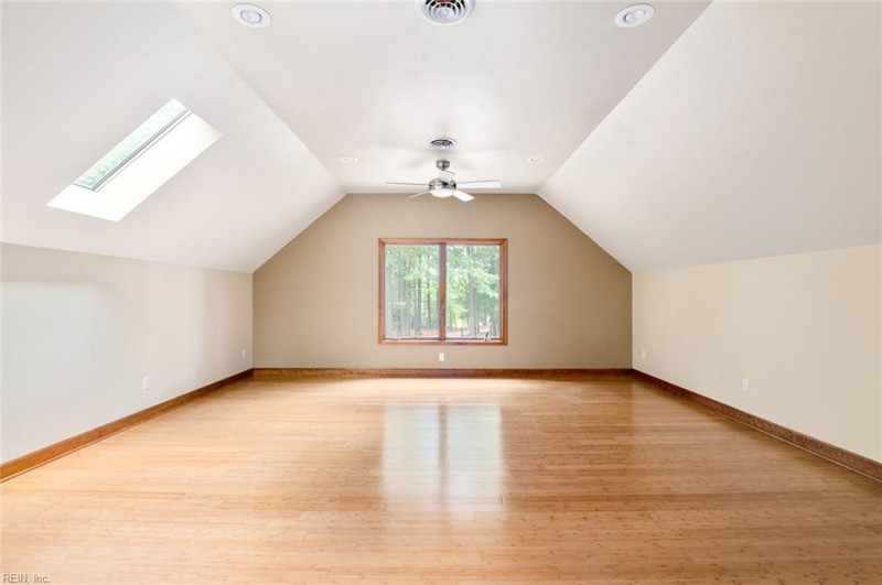 Photo 32 of 50 residential for sale in Suffolk virginia