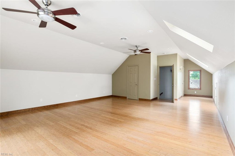 Photo 33 of 50 residential for sale in Suffolk virginia