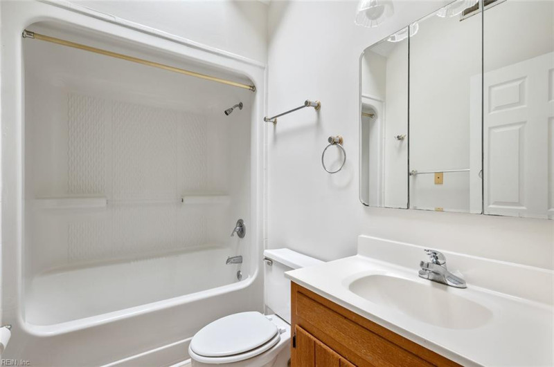 Photo 46 of 50 residential for sale in Suffolk virginia