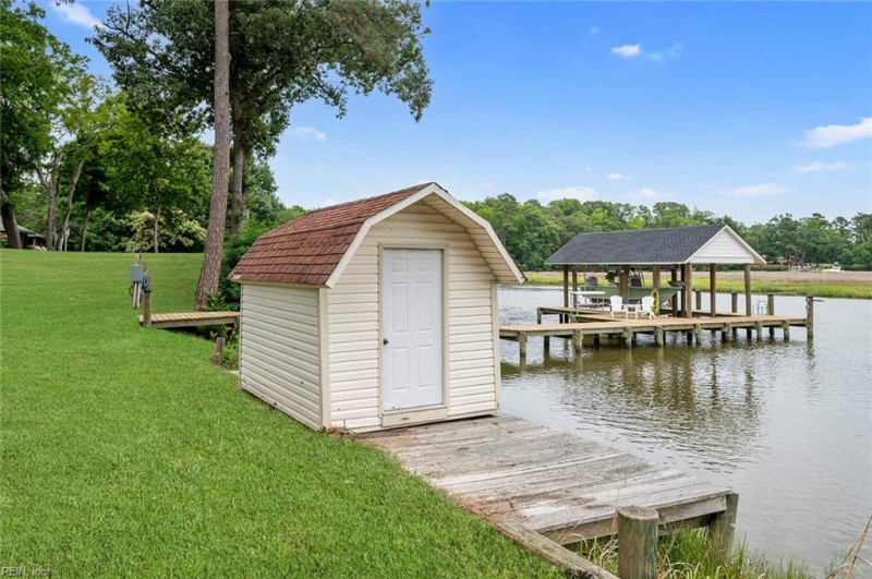 Photo 49 of 50 residential for sale in Suffolk virginia