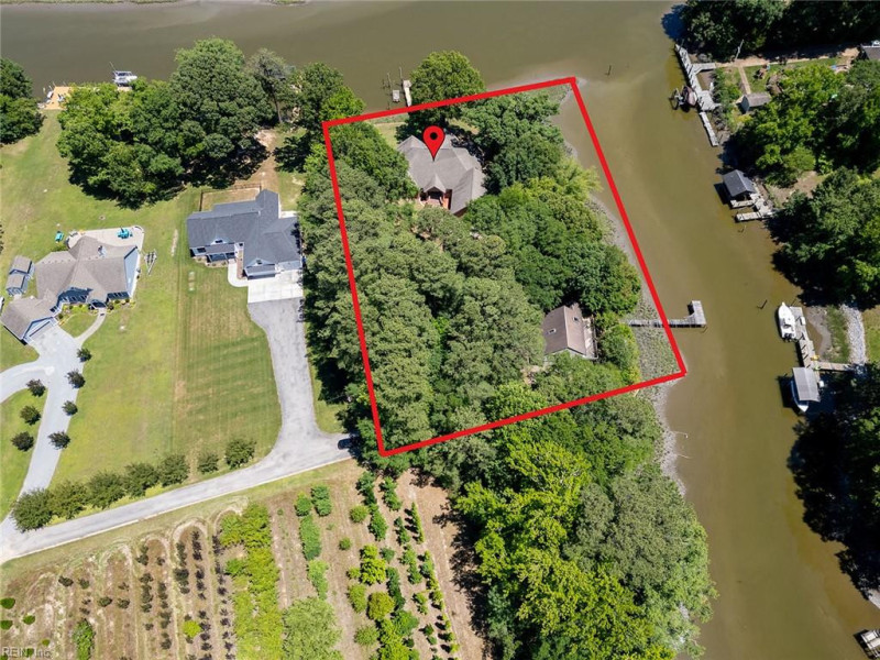 Photo 5 of 50 residential for sale in Suffolk virginia