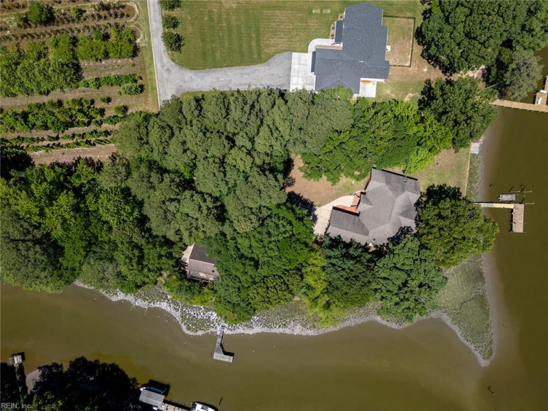 Photo 6 of 50 residential for sale in Suffolk virginia