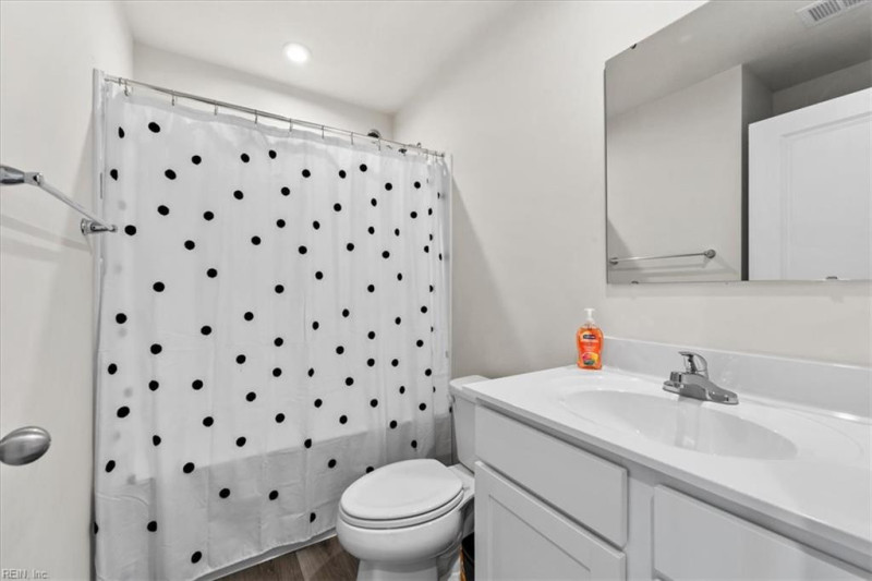 Photo 30 of 50 residential for sale in Suffolk virginia