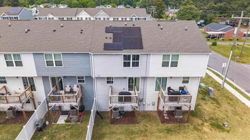 Photo 5 of 50 residential for sale in Suffolk virginia