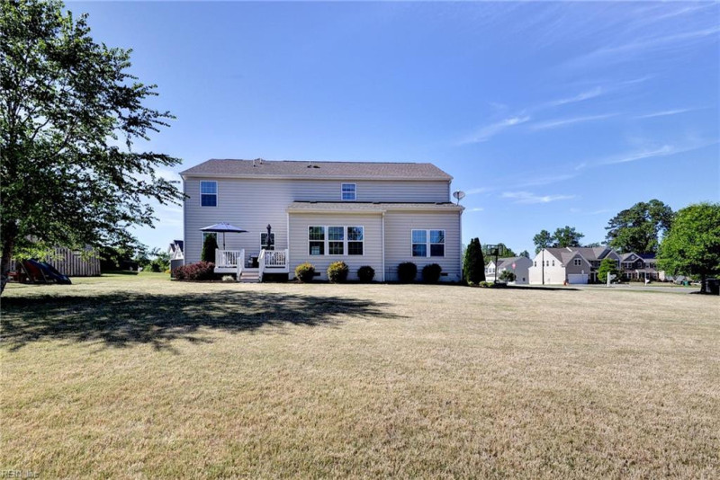 Photo 6 of 46 residential for sale in James City County virginia