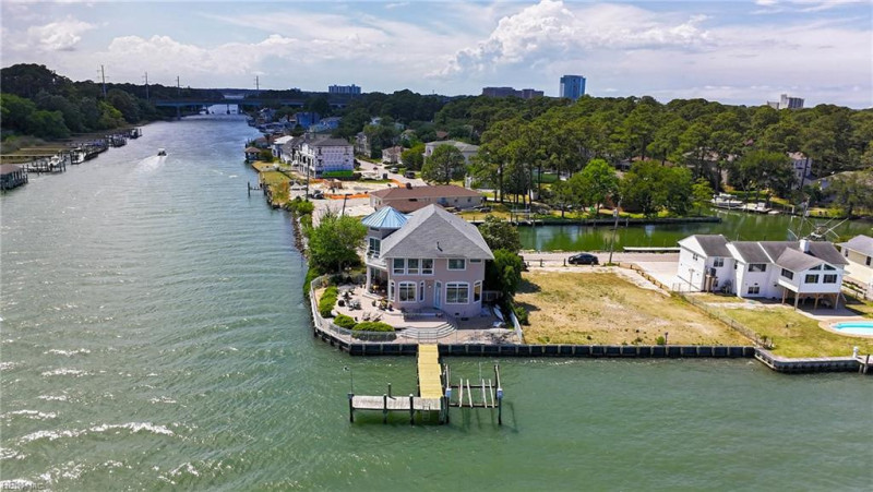 Photo 42 of 50 residential for sale in Virginia Beach virginia Photo 42 of 50 residential for sale in Virginia Beach virginia