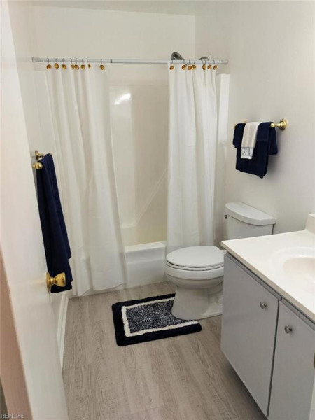 Photo 16 of 32 residential for sale in Virginia Beach virginia