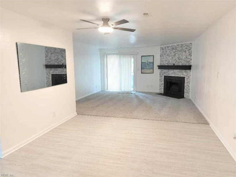 Photo 5 of 32 residential for sale in Virginia Beach virginia