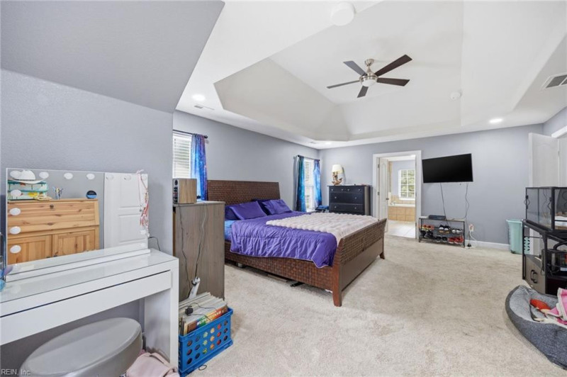 Photo 18 of 46 residential for sale in Isle of Wight County virginia