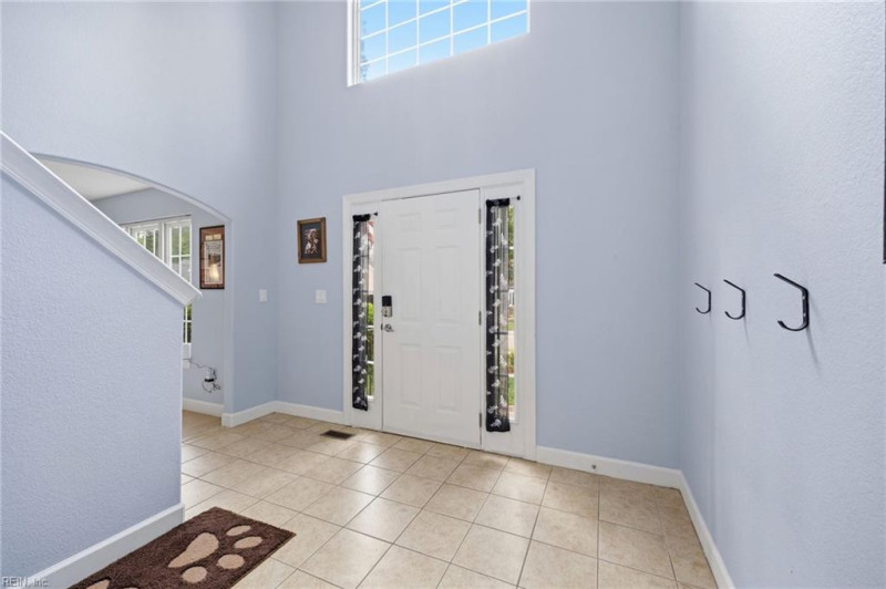 Photo 2 of 46 residential for sale in Isle of Wight County virginia