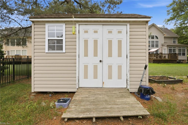 Photo 33 of 46 residential for sale in Isle of Wight County virginia
