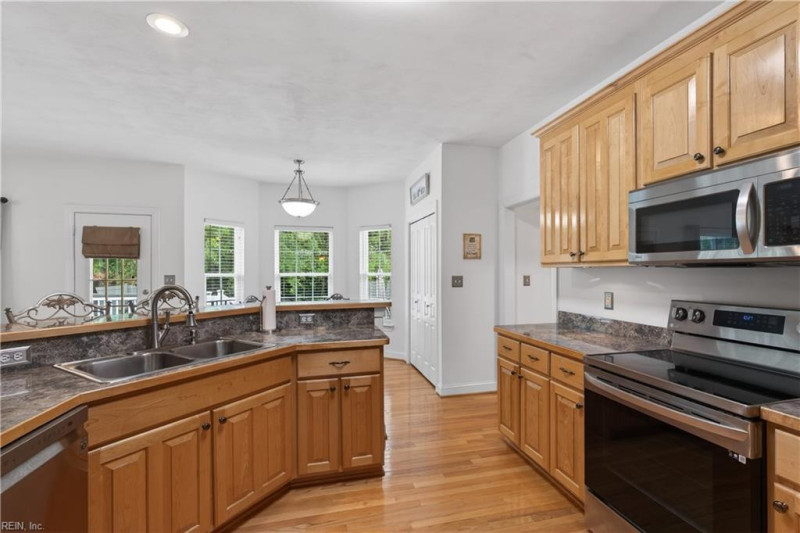 Photo 21 of 50 residential for sale in Suffolk virginia