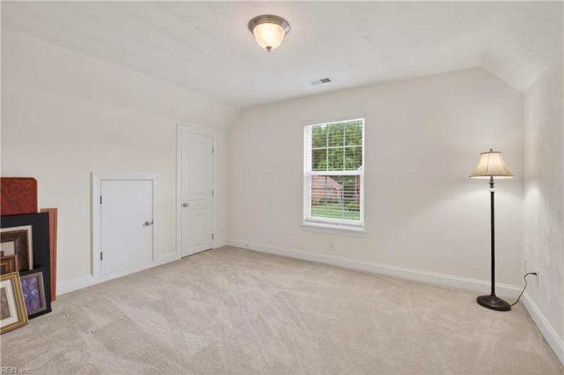 Photo 32 of 50 residential for sale in Suffolk virginia
