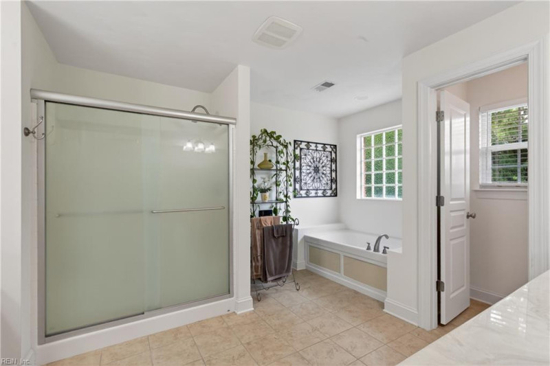 Photo 5 of 50 residential for sale in Suffolk virginia