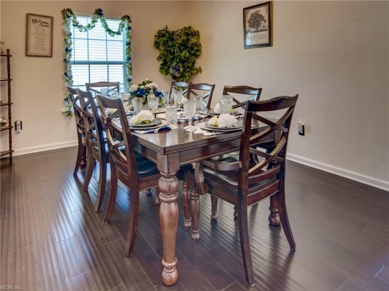 Photo 12 of 50 residential for sale in Chesapeake virginia