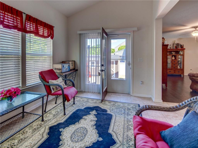 Photo 24 of 50 residential for sale in Chesapeake virginia