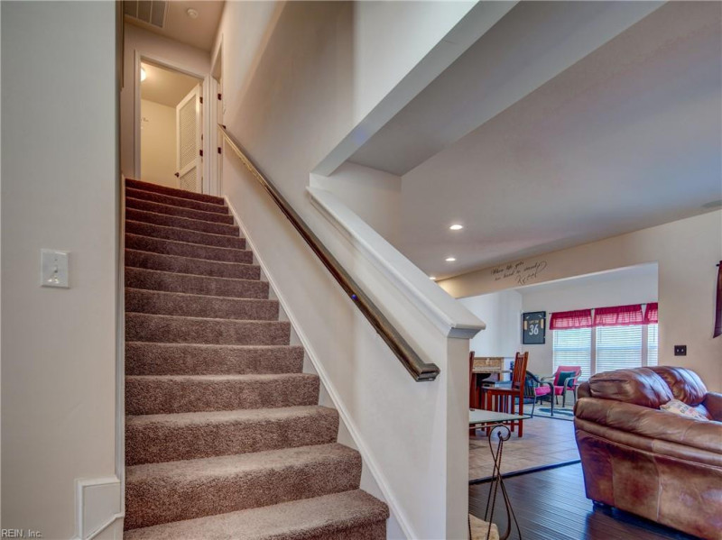 Photo 27 of 50 residential for sale in Chesapeake virginia