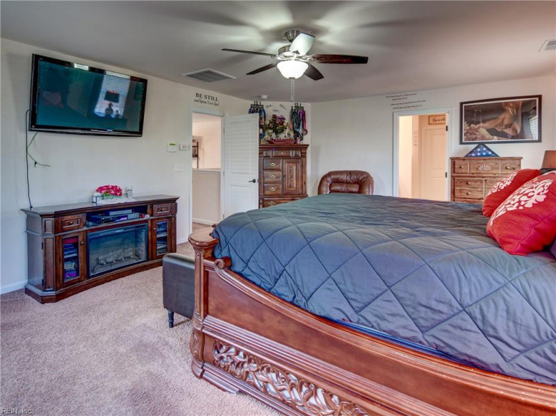 Photo 30 of 50 residential for sale in Chesapeake virginia