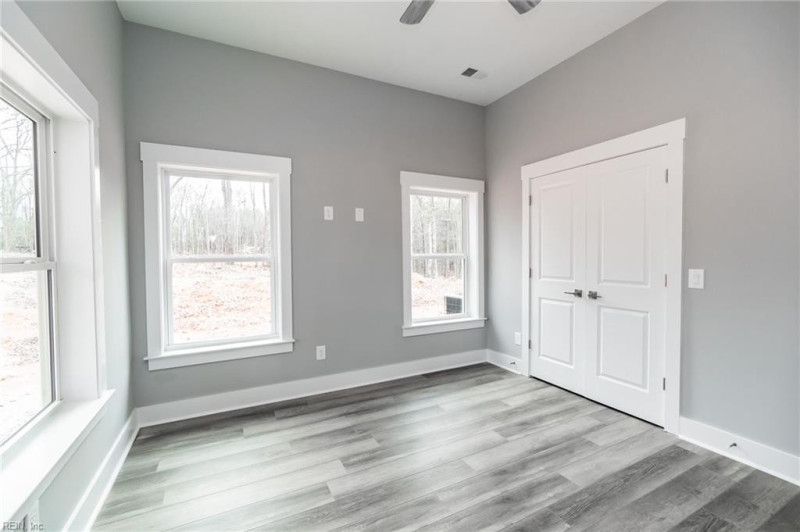 Photo 21 of 35 residential for sale in Surry County virginia