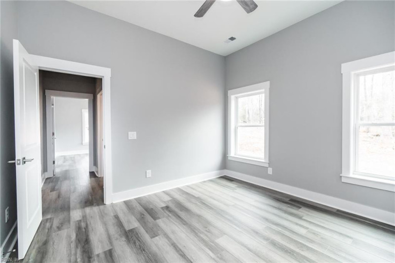 Photo 24 of 35 residential for sale in Surry County virginia