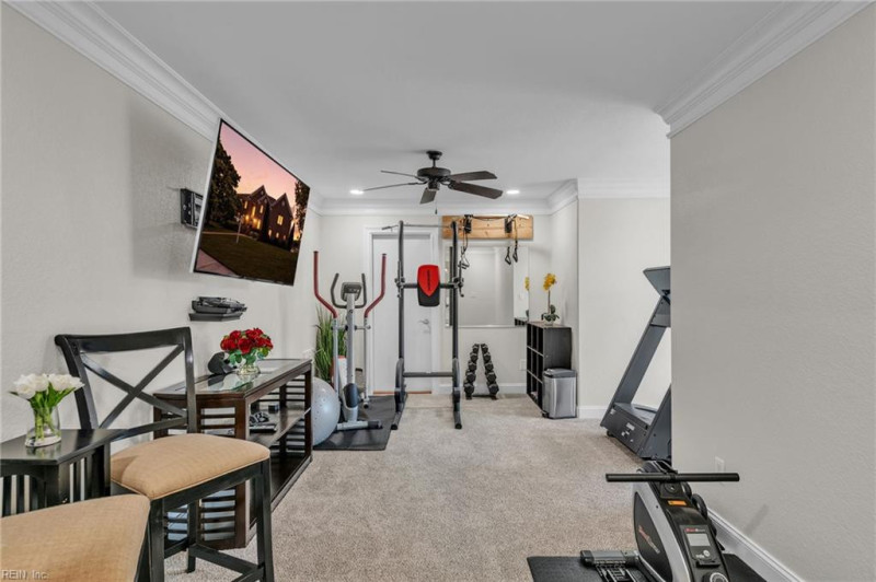 Photo 21 of 33 residential for sale in Chesapeake virginia