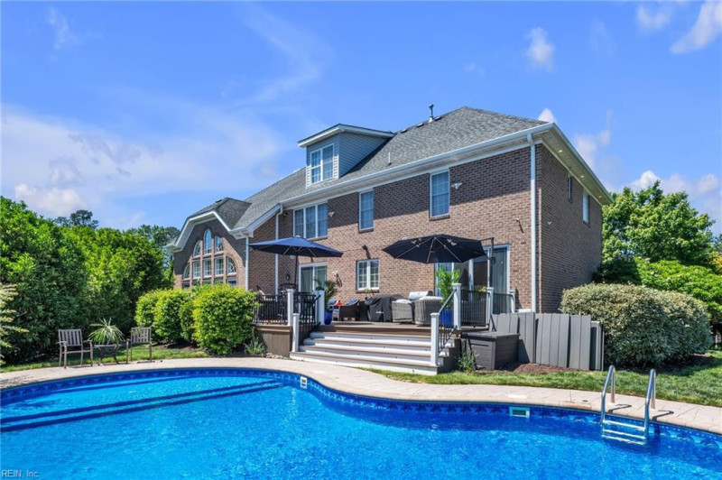 Photo 31 of 33 residential for sale in Chesapeake virginia