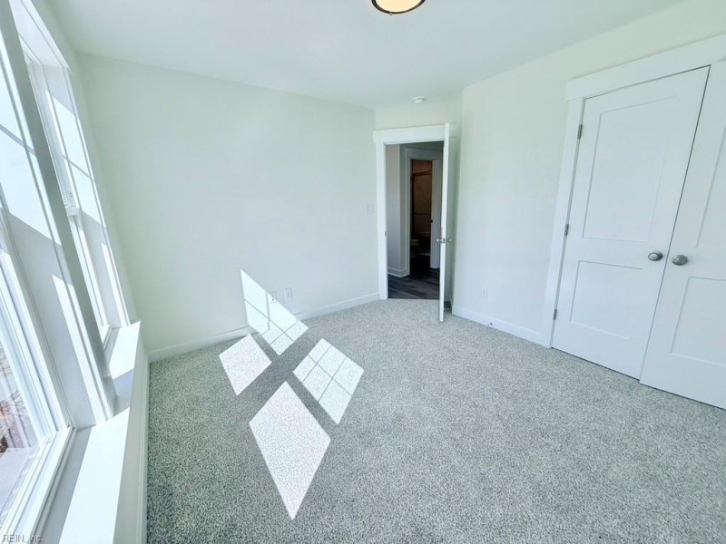 Photo 25 of 33 residential for sale in Chesapeake virginia