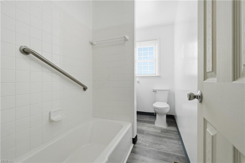 Photo 5 of 22 residential for sale in Portsmouth virginia Photo 5 of 22 residential for sale in Portsmouth virginia