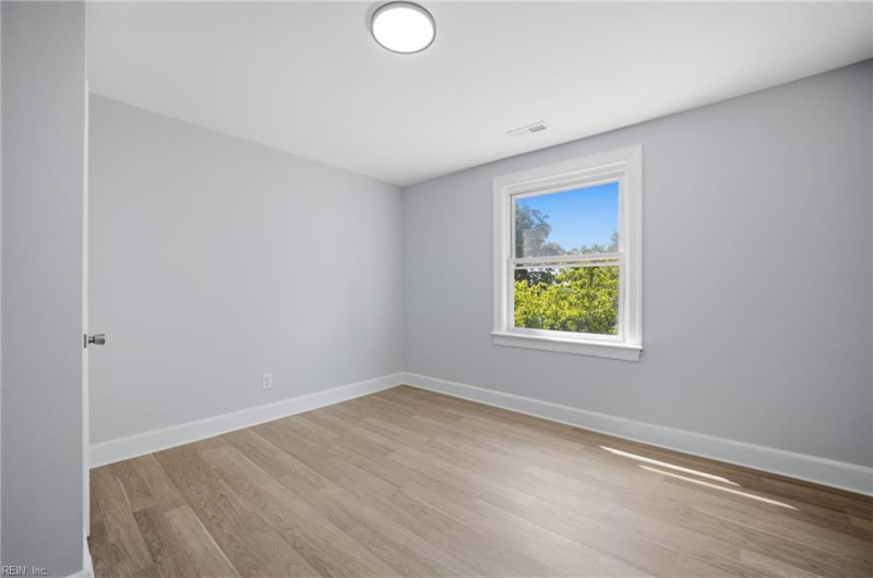 Photo 20 of 49 residential for sale in Norfolk virginia