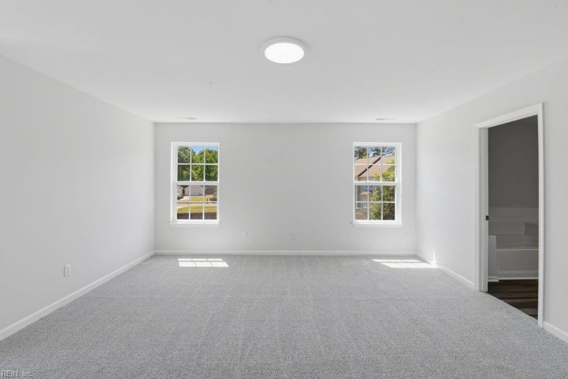 Photo 11 of 35 residential for sale in Gloucester County virginia