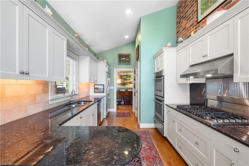 Photo 15 of 50 residential for sale in Virginia Beach virginia