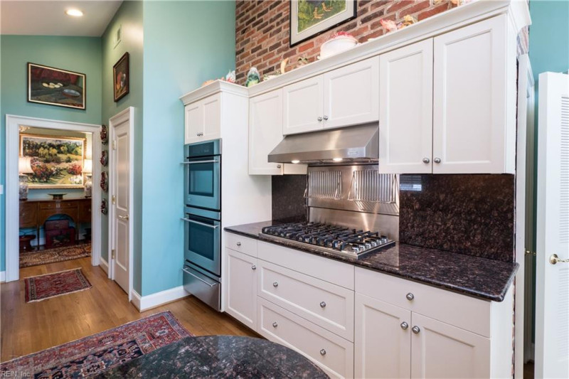 Photo 16 of 50 residential for sale in Virginia Beach virginia