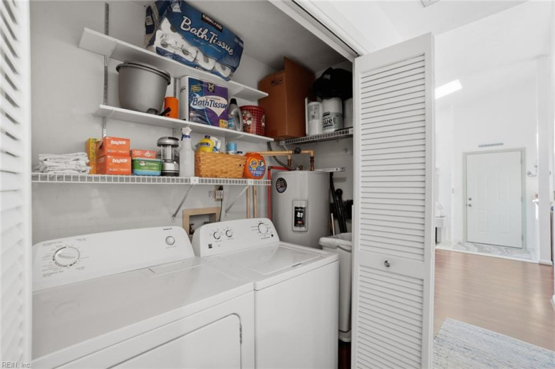 Photo 12 of 23 residential for sale in Virginia Beach virginia