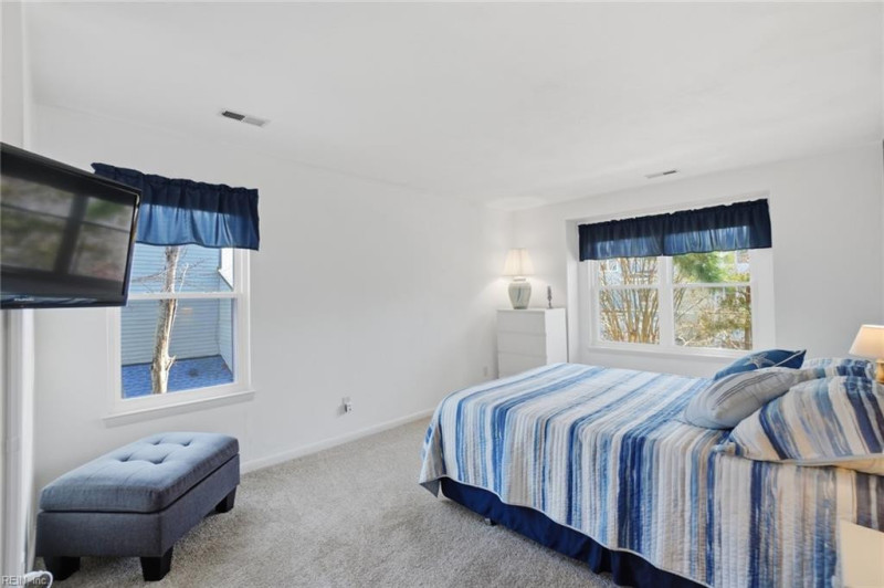 Photo 16 of 23 residential for sale in Virginia Beach virginia