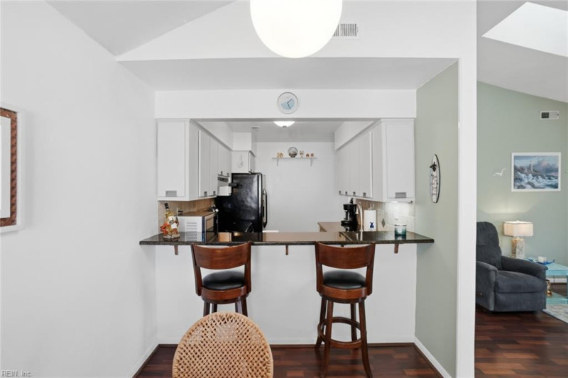 Photo 8 of 23 residential for sale in Virginia Beach virginia