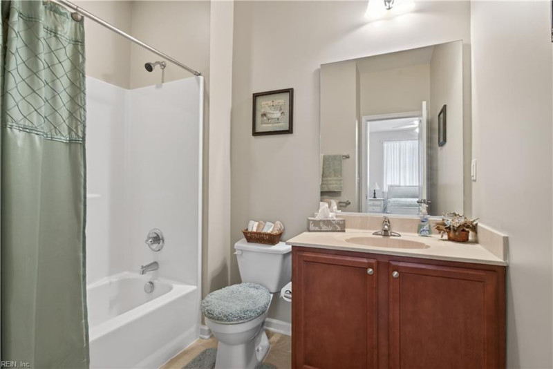 Photo 22 of 29 residential for sale in Chesapeake virginia
