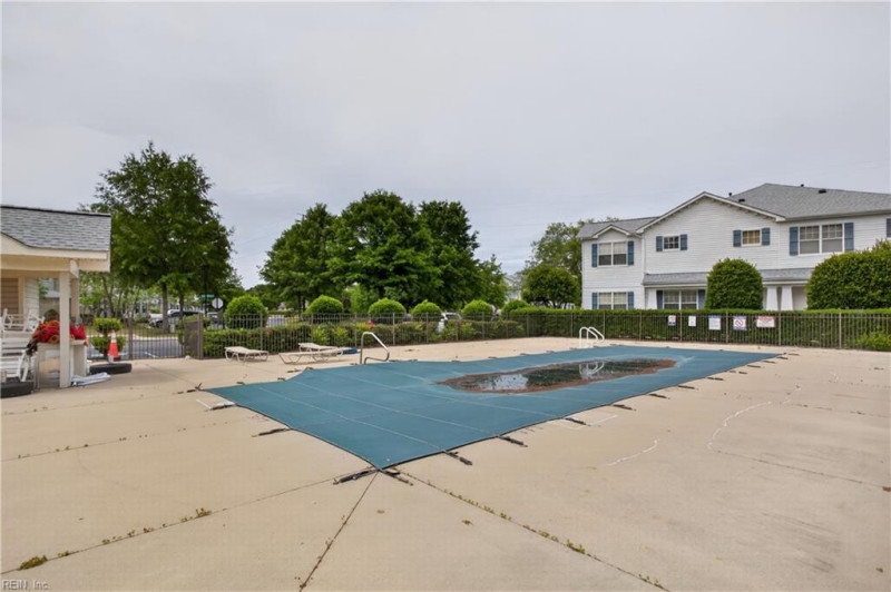 Photo 26 of 29 residential for sale in Chesapeake virginia