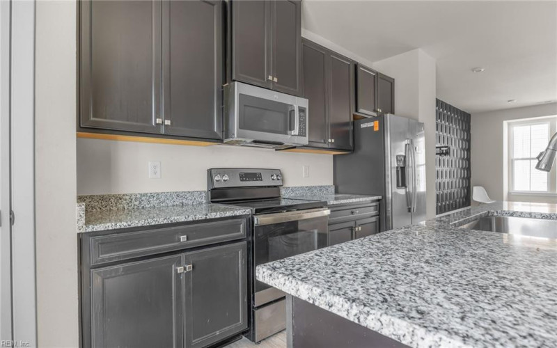 Photo 6 of 29 residential for sale in Norfolk virginia
