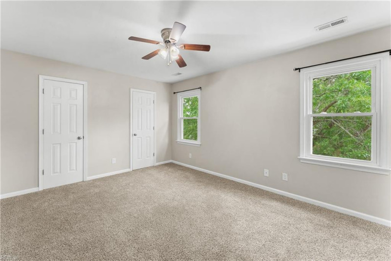 Photo 32 of 38 residential for sale in Chesapeake virginia