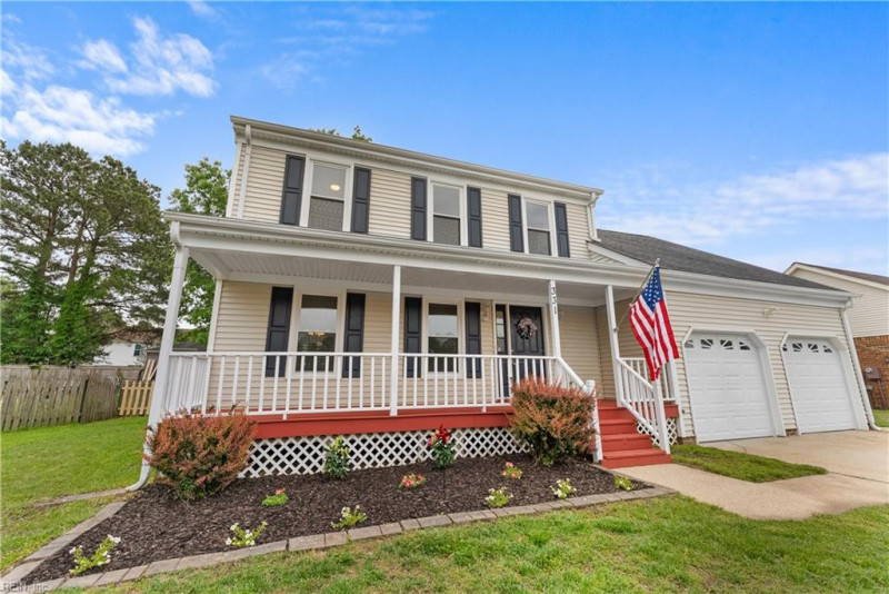 Photo 5 of 38 residential for sale in Chesapeake virginia