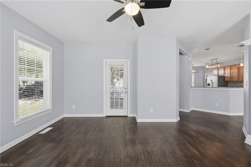Photo 12 of 48 residential for sale in Norfolk virginia