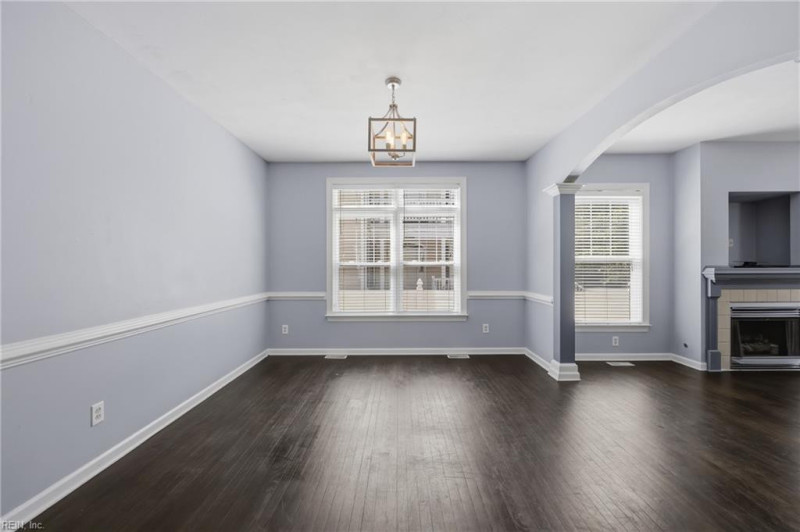 Photo 25 of 48 residential for sale in Norfolk virginia