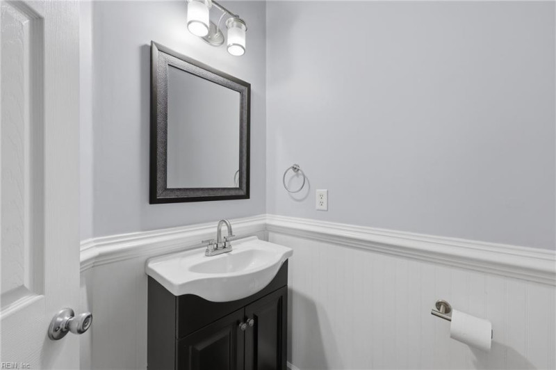 Photo 26 of 48 residential for sale in Norfolk virginia