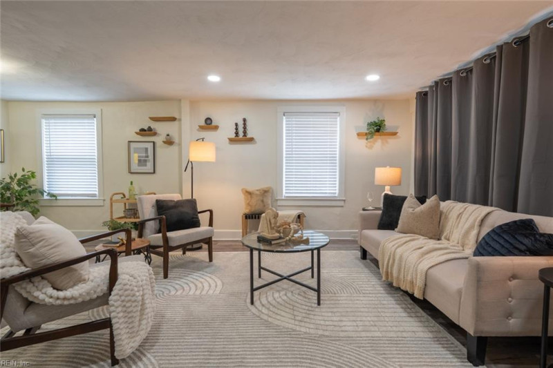 Photo 10 of 50 residential for sale in Chesapeake virginia Photo 10 of 50 residential for sale in Chesapeake virginia