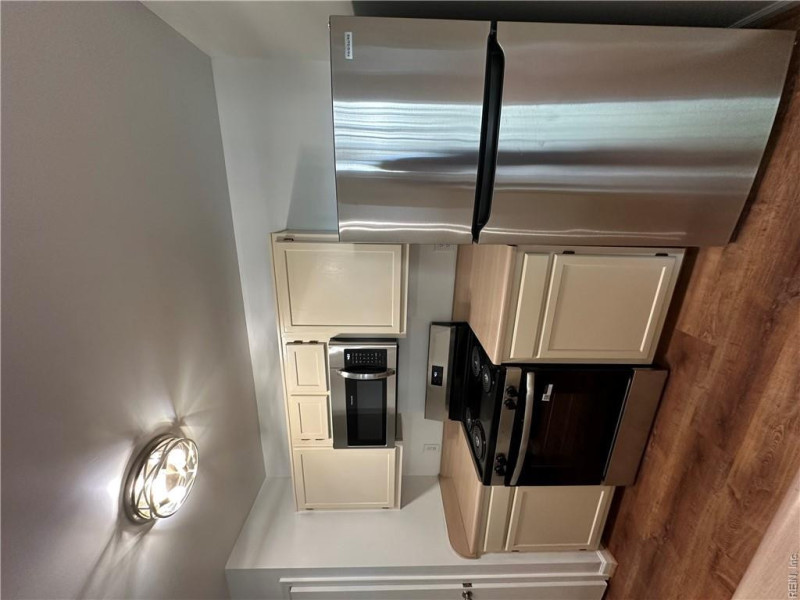Photo 10 of 21 residential for sale in Virginia Beach virginia